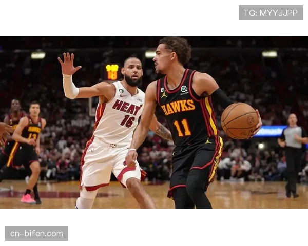 老鹰奥孔古篮板拼抢积极，场均4.2个进攻篮板创生涯新高